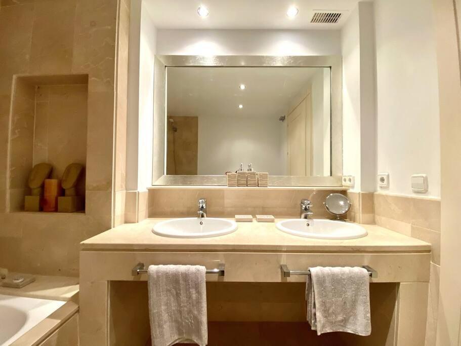Yolo Spaces - Sotogrande Sea View Penthouse San Roque  Exterior photo