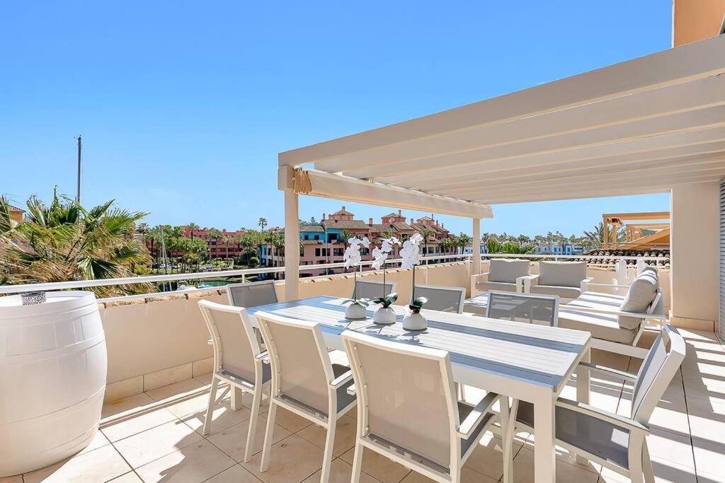 Yolo Spaces - Sotogrande Sea View Penthouse San Roque  Exterior photo